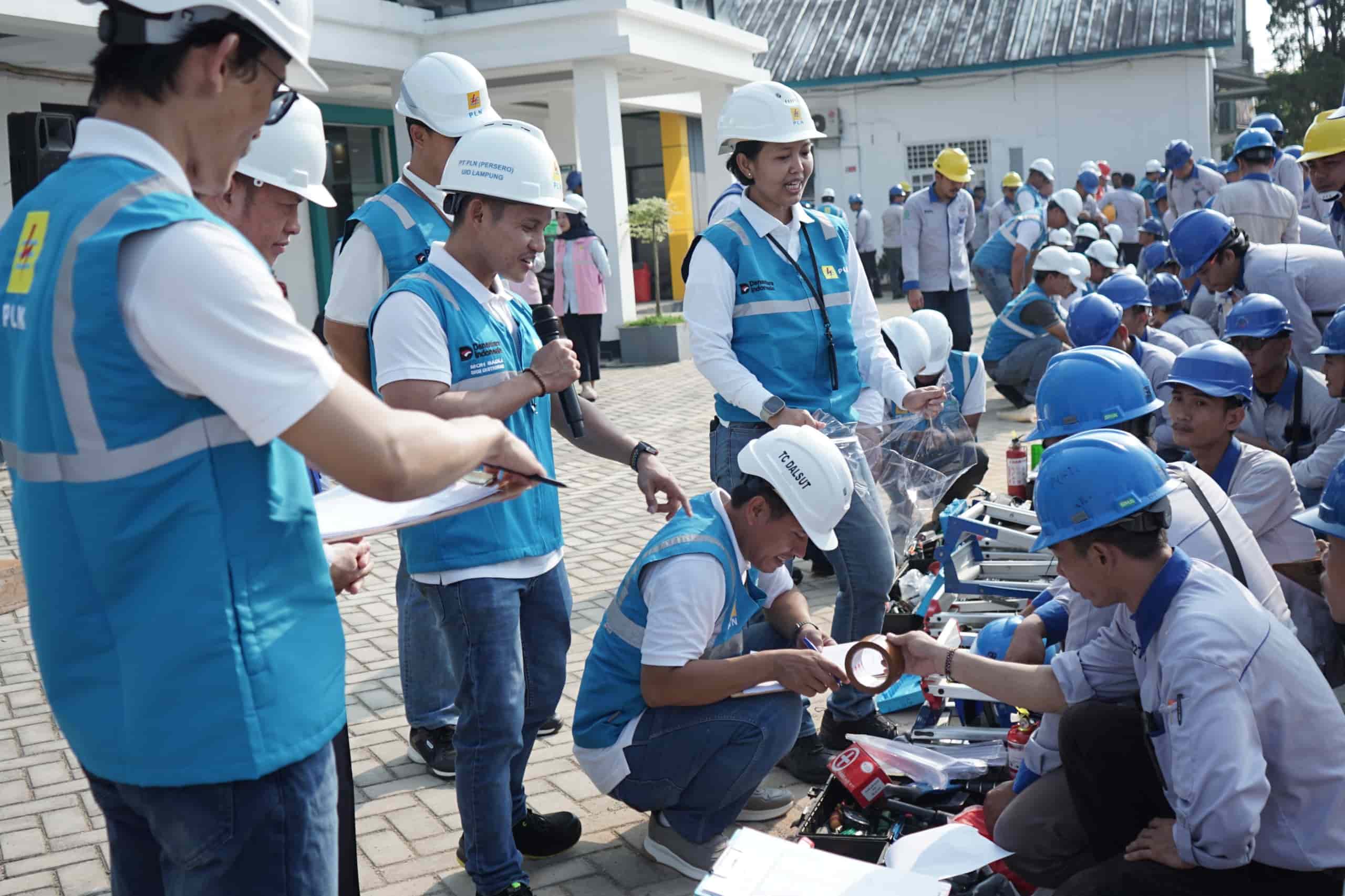 Pastikan Kesiapan Petugas, PLN Gelar Apel Pasukan dan Peralatan Tim P2TL di Lampung