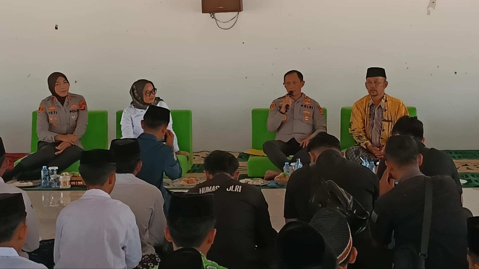 Kunjungi Ponpes di Lampung Timur, Kapolda Berpesan Santri Tak Lakukan Bully
