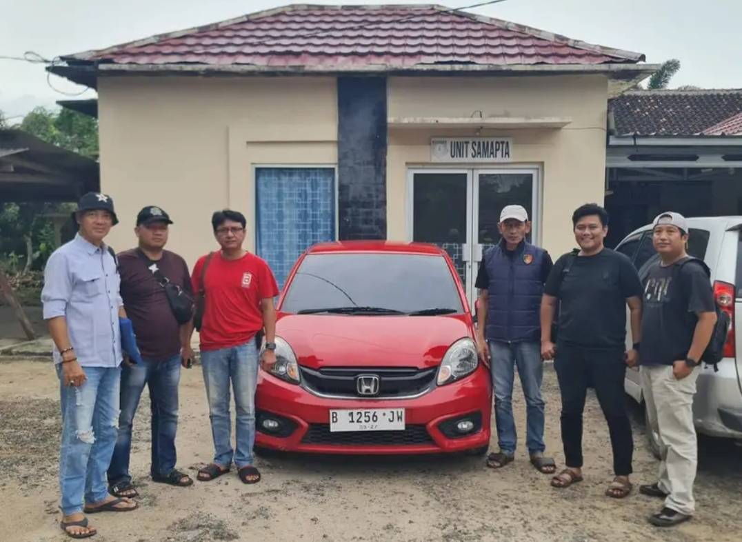 Polisi Temukan Mobil Honda Brio yang Dicuri di Pantai Sanggar Beach