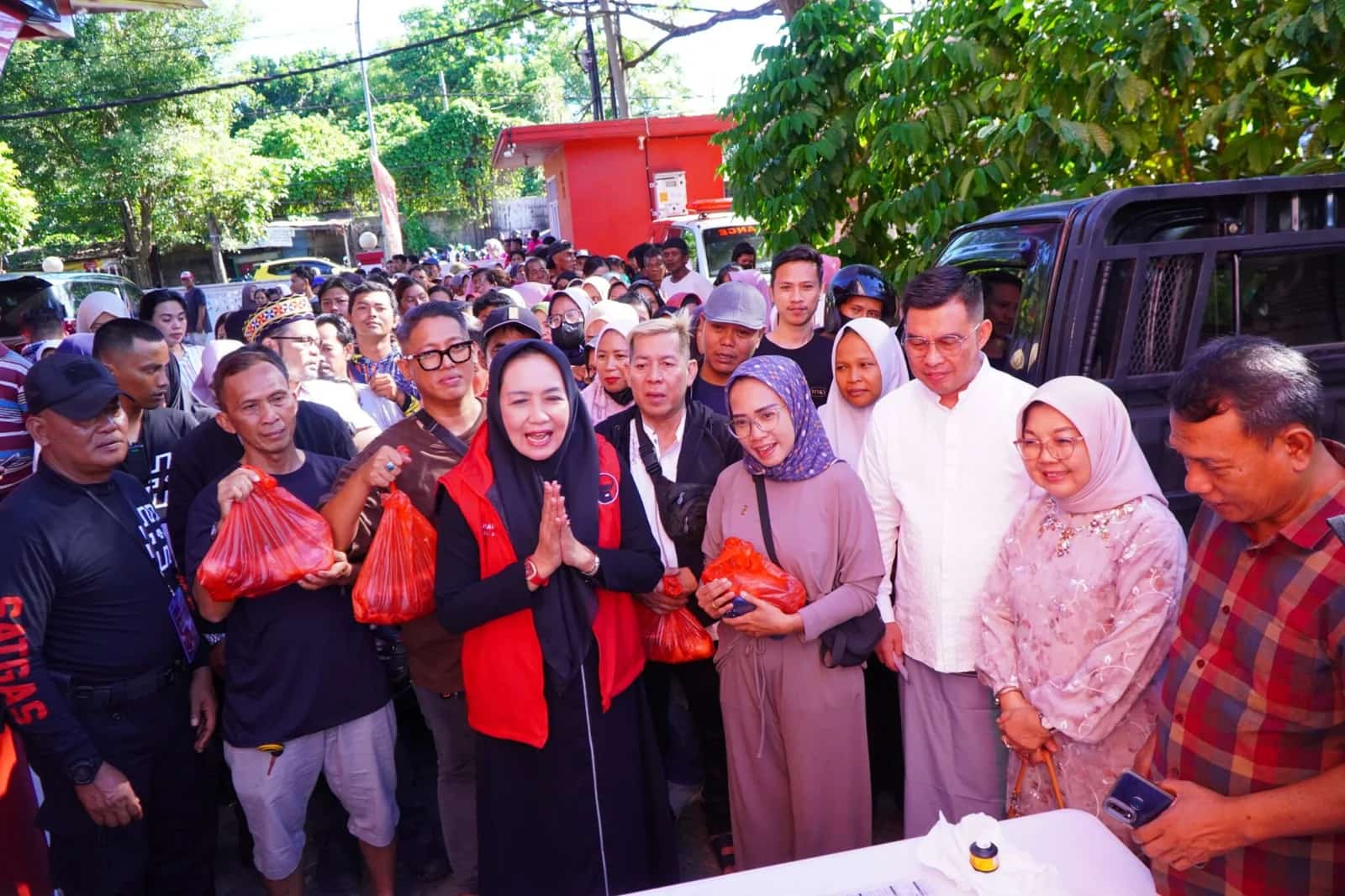 Sembelih 14 Hewan Kurban, PDI Perjuangan Lampung Serukan Soliditas dan Gotong Royong