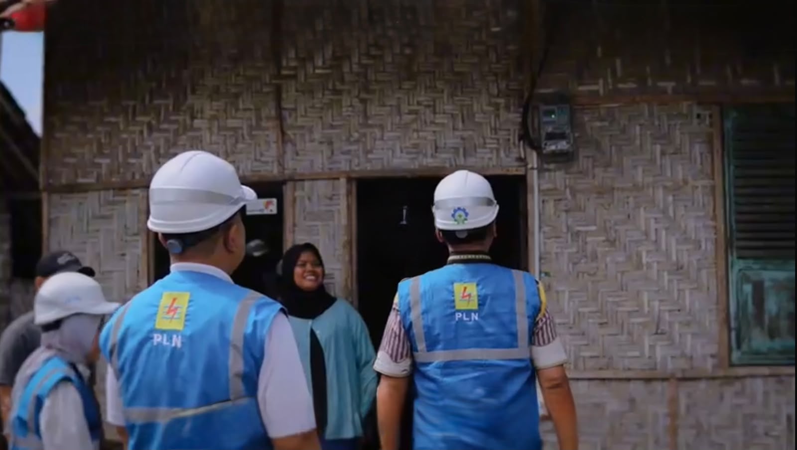 PLN Akselerasikan Program Pemerintah, Lebih dari 10 Ribu Rumah Tangga di Lampung Terang lewat Program BPBL
