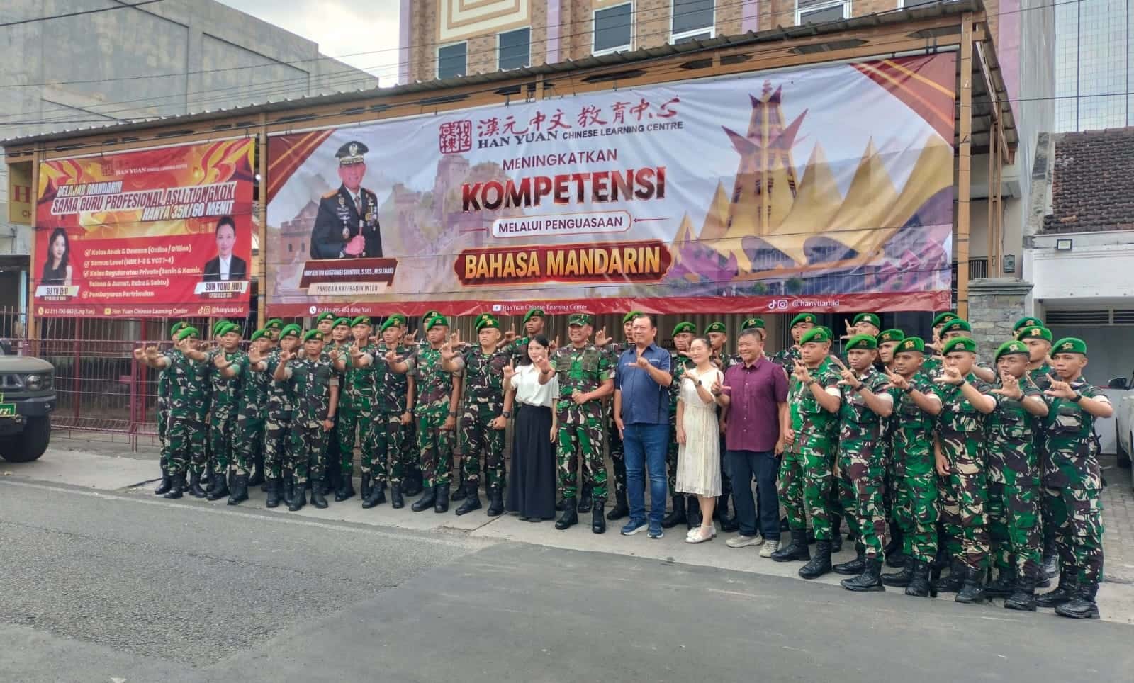 Puluhan Prajurit Digembleng Pengajar asal Tiongkok