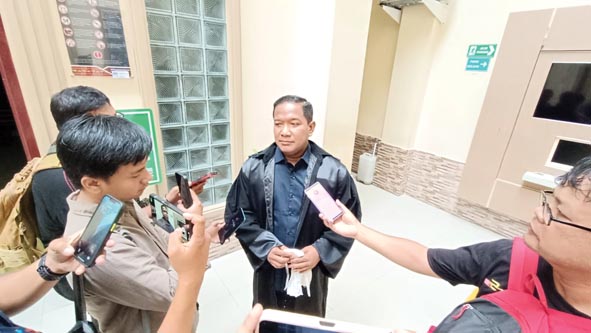 Sekda Lampung Tengah Welly Adiwantra Jalani Pemeriksaan sebagai Tersangka Kasus Honorer Metro