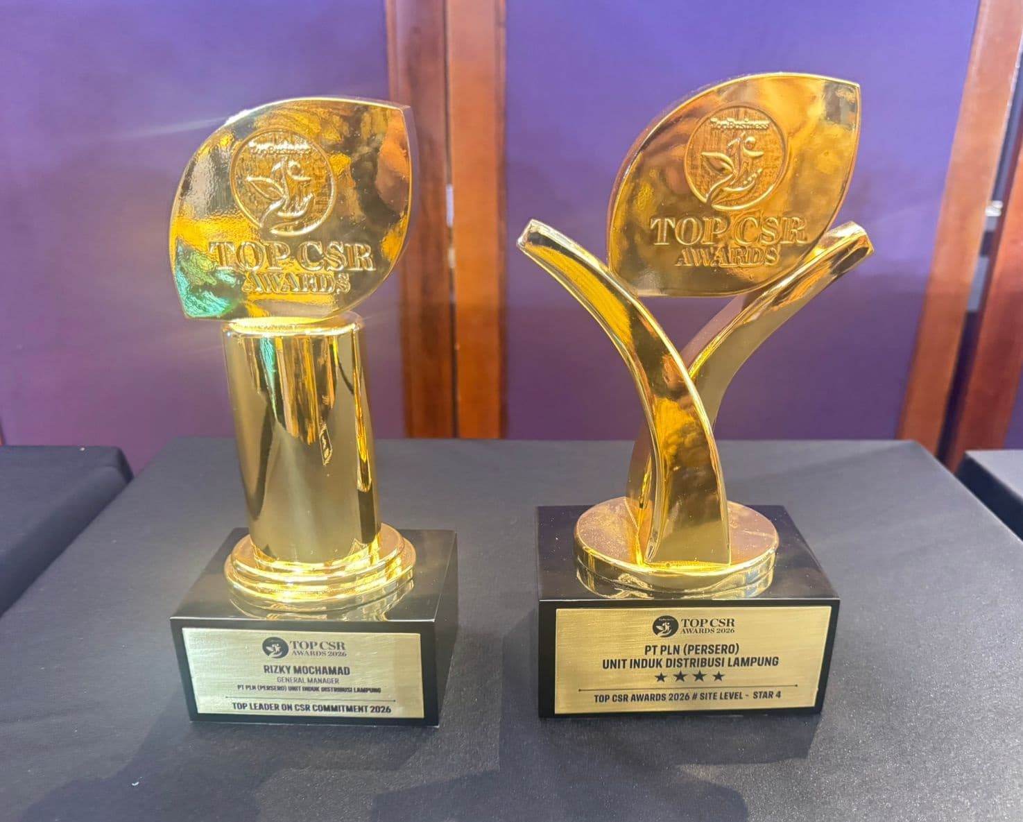 PLN Unit Induk Distribusi (UID) Lampung dianugerahi peng&shy;hargaan TOP Leader on CSR Commitment 2026 dalam ajang TOP CSR Awards 2026.