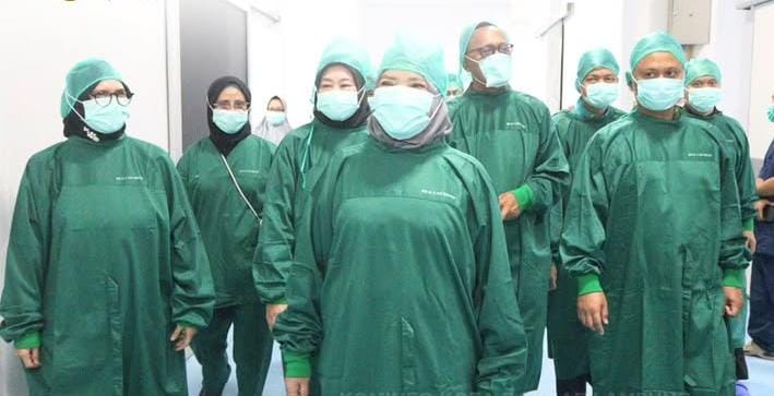 Gandeng Kemensos Gelar Operasi Katarak dan Sunatan Gratis