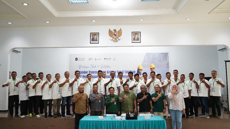Perkuat SDM Hadapi Tantangan Industri Perkebunan, PTPN IV Regional VII Sertifikasi 25 Mandor Panen