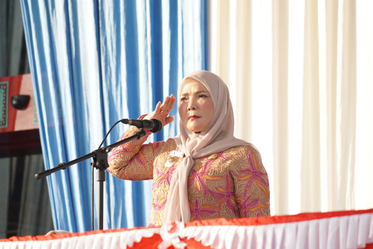 Pemerintah Kota Bandarlampung menggelar upacara bendera dalam rangka memperingati Hari Ulang Tahun (HUT) ke-344 Kota Bandar Lampung, Selasa (17/6/2026).