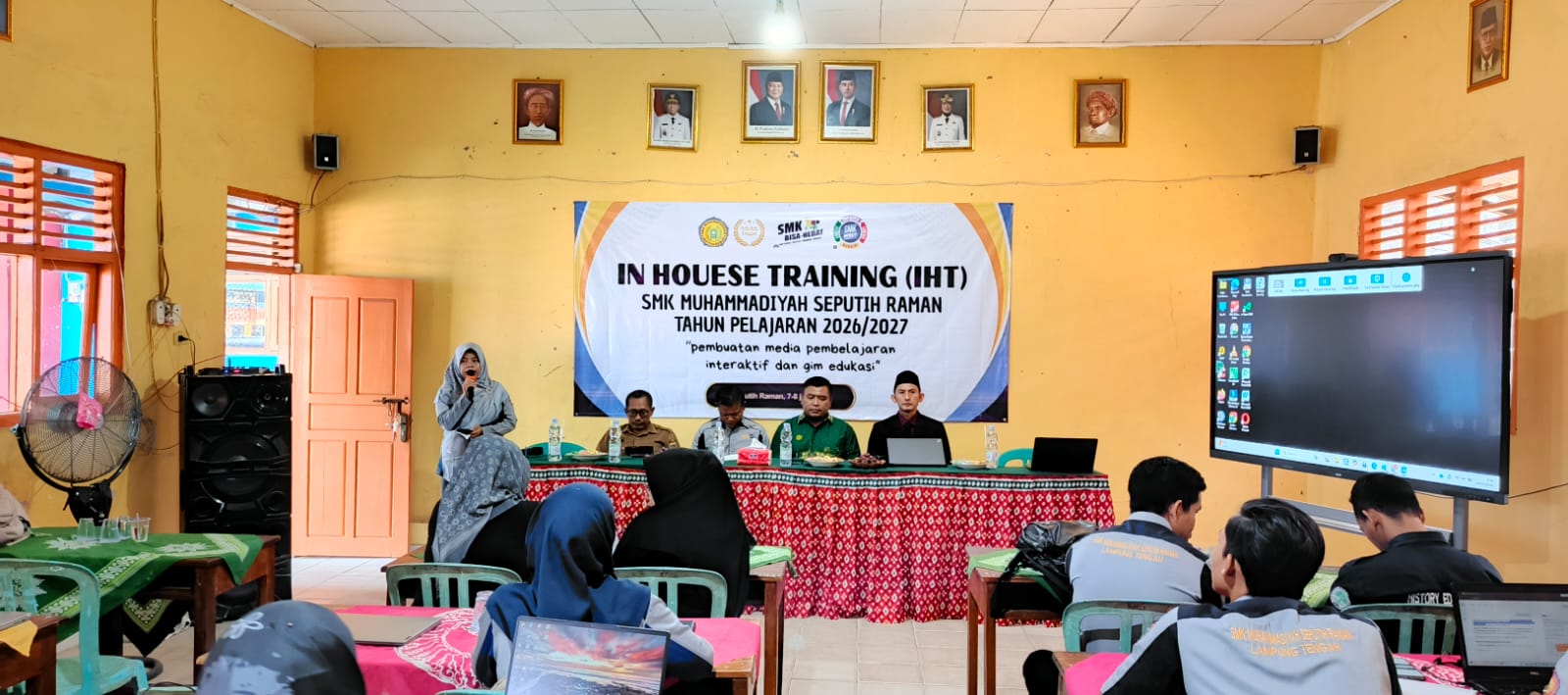 Tingkatkan Kompetensi Guru, SMK Muhammadiyah Seputih Raman Helat Pelatihan Pembelajaran Digital