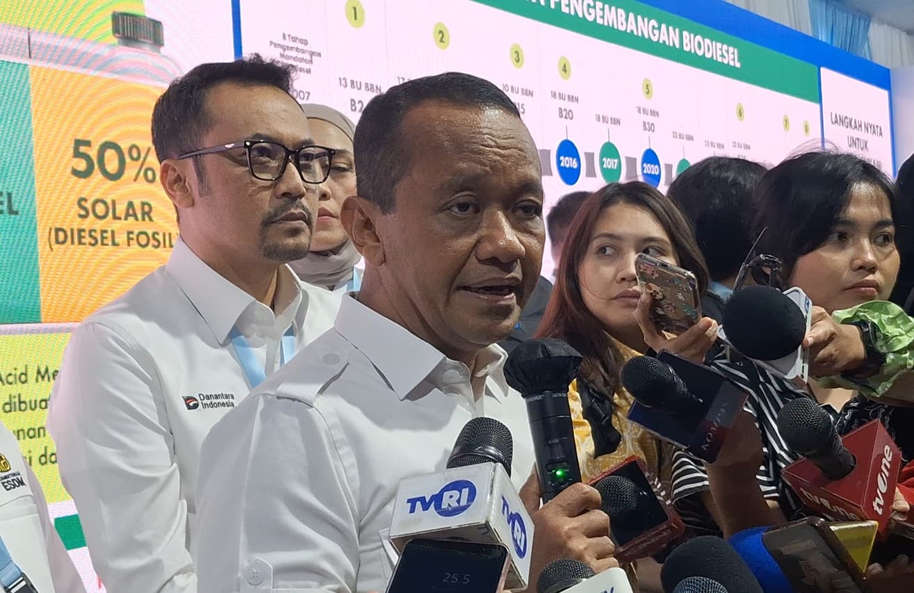 Bahlil Pastikan Harga BBM B50 Tetap Rp6.800 per Liter