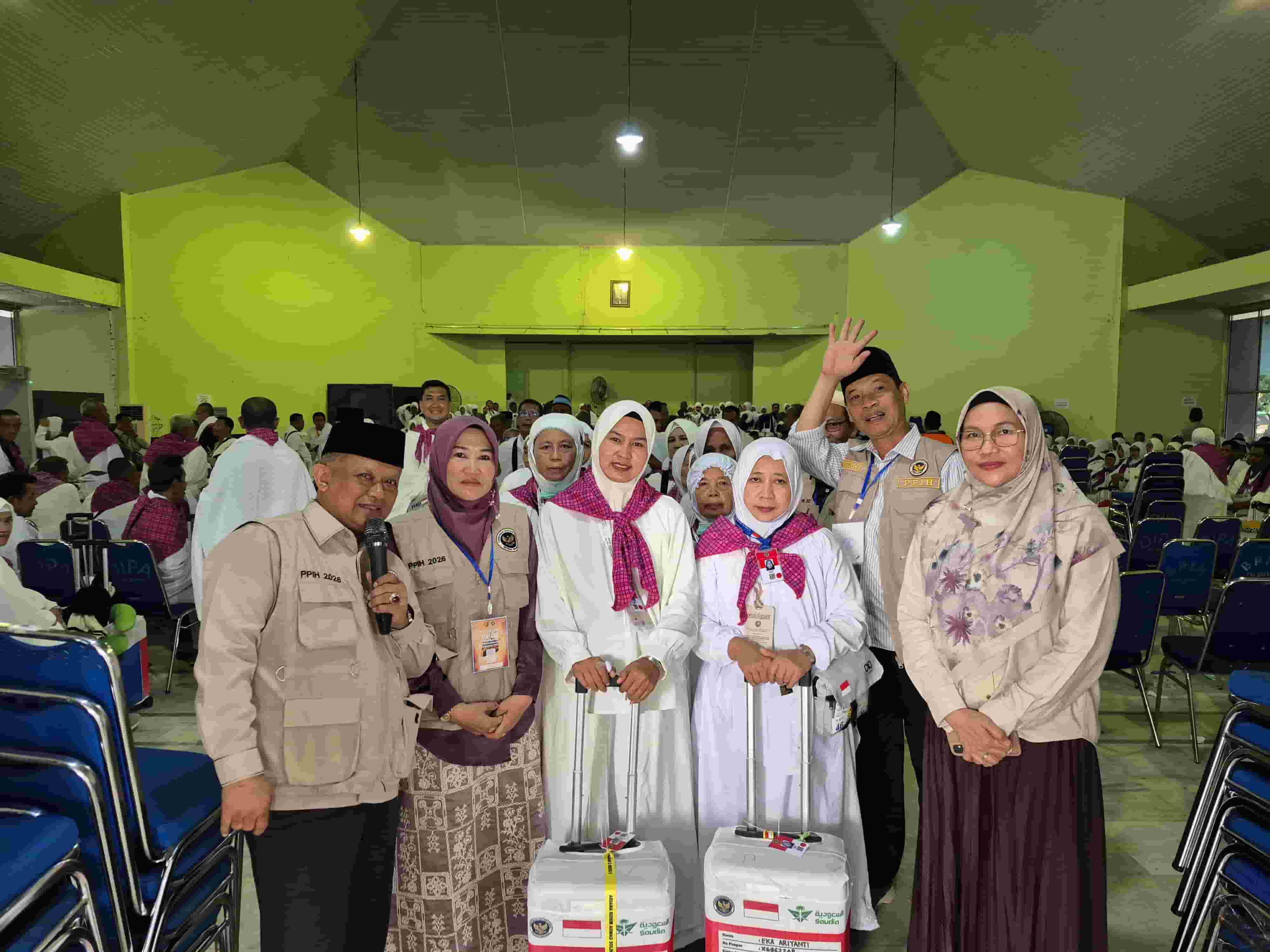 Hingga Sabtu (9/5), sebanyak 13 kelompok terbang (kloter) telah diberangkatkan menuju Tanah Suci dengan total 5.753 jamaah.