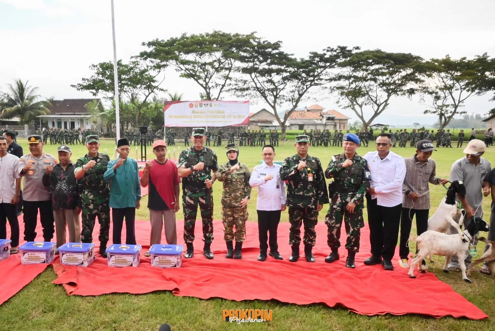 Bersinergi dengan TMMD,  Pemkab Pesawaran Mendorong  Percepatan Pembangunan Desa