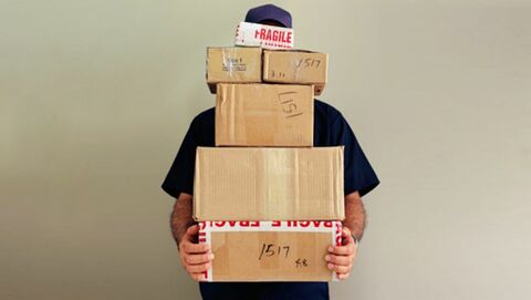 Ilustrasi paket.