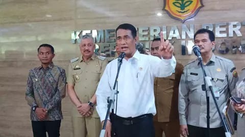 Tindak Tegas Penyelundupan Pangan 23,1 Ton di Pontianak!