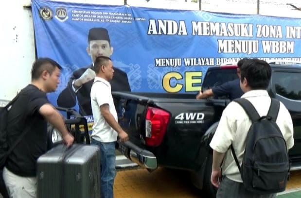 Tiga WNA China Dideportasi dari Lampung
